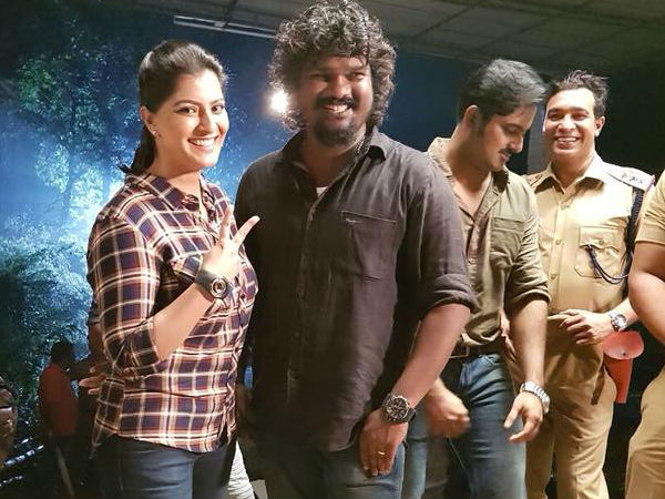 മമ്മൂട്ടി ചിത്രത്തിലൂടെ