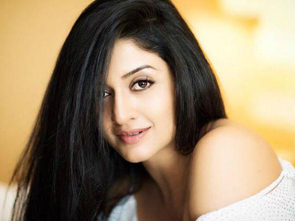 മോഡലിങ് 