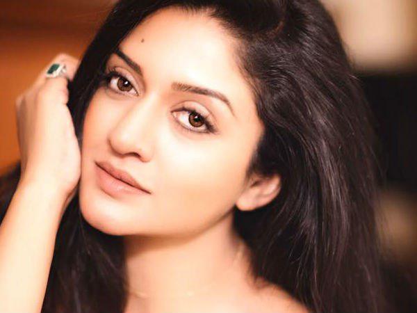 മലയാളത്തിലേക്ക് 