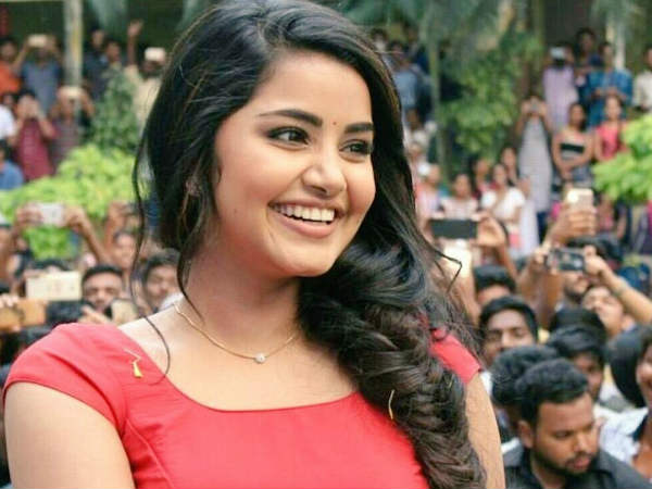 മലയാളത്തിലേക്കില്ലേ?