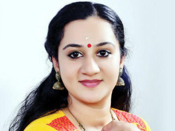 രംഗം സീരിയസായി 