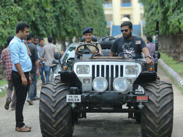 വണ്ടി ഓടിക്കും 