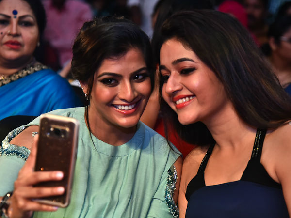 നായികമാര്‍ 