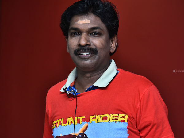 സന്തോഷ് പണ്ഡിറ്റ് 