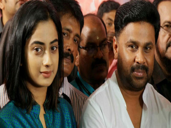 ഒരുമിച്ച് രണ്ട് ചിത്രങ്ങള്‍ 