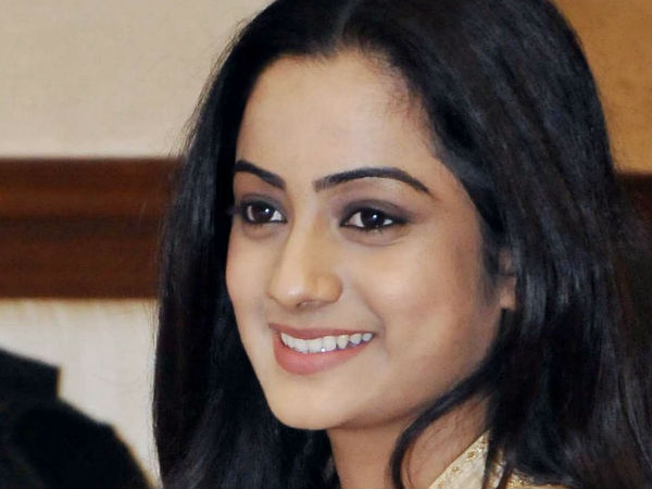 തിരക്കിലാണ് നമിത 