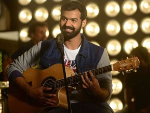 ഫാന്‍സ് ഷോ 