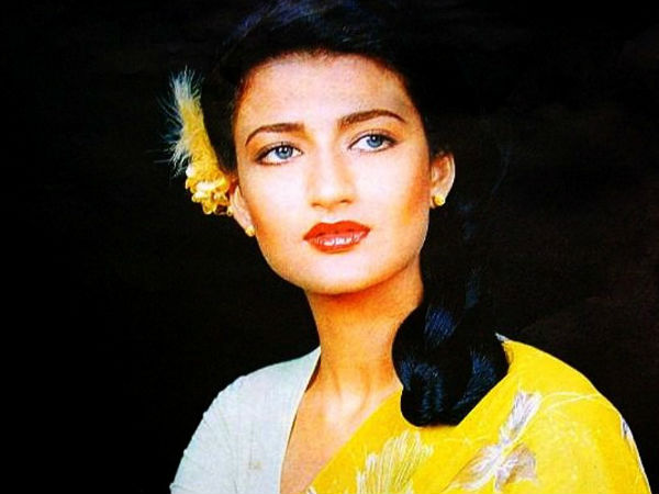 ദില്ലിയില്‍ ജനനം