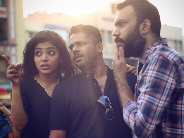 കാണില്ലെന്ന് ചിലര്‍