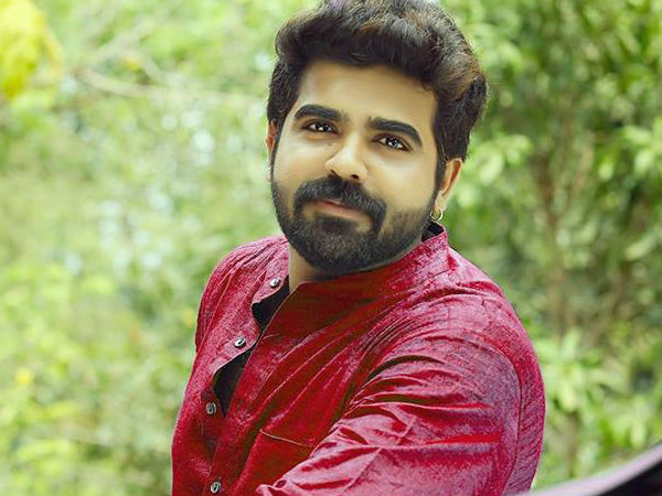 ദീപനെ കുറിച്ച്