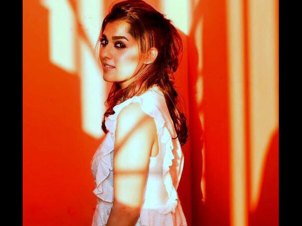 പ്രണയവും നയന്‍താരയും