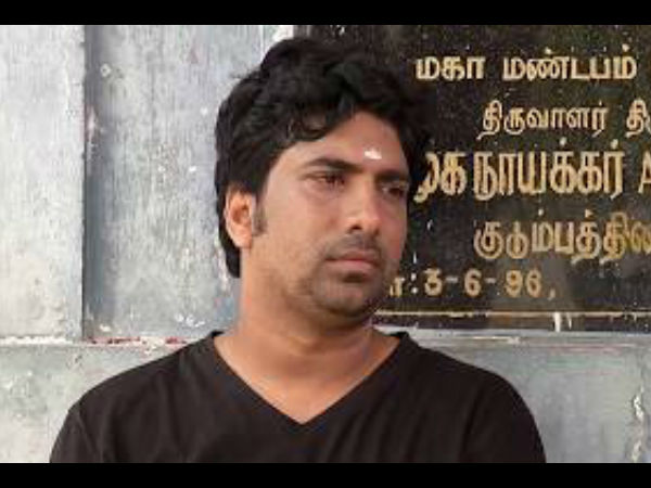 വില്ലനായ ദിലീപ്