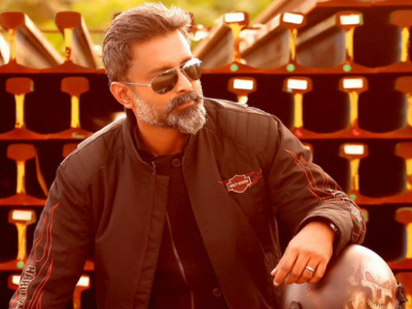 ദുല്‍ഖറിനെ പോലെ പ്രണവും 