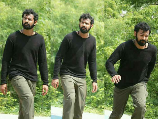 ഡൗണ്‍ ടു എര്‍ത്താണ്