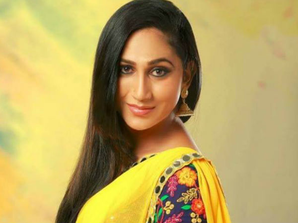 അഞ്ജിലി അമീര് നായിക