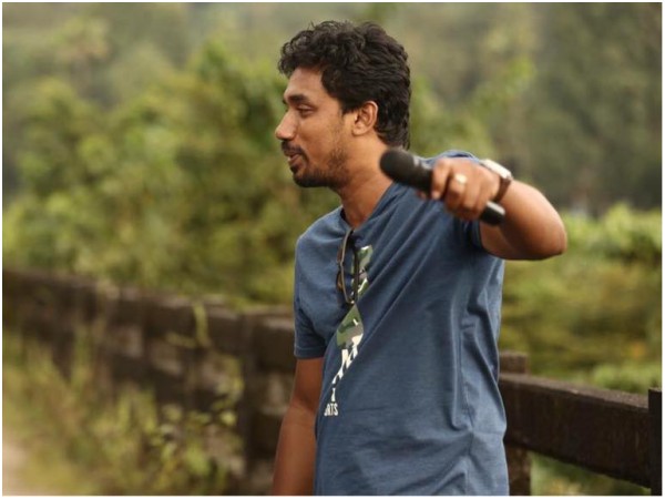  ആടിനെ കൊല്ലുവാണോ?