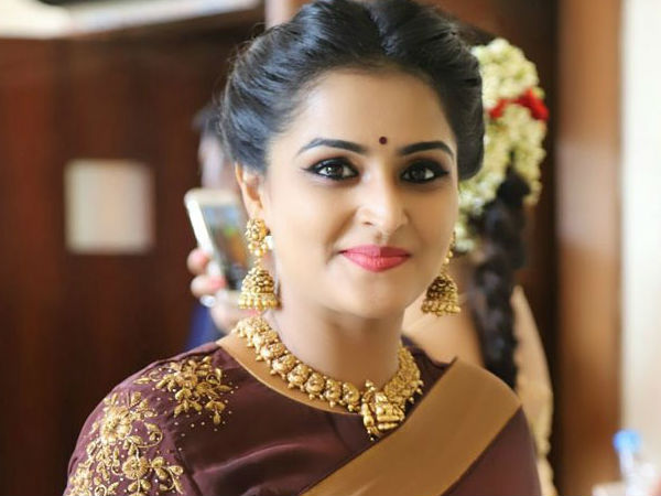 രമ്യ നമ്പീശന്‍