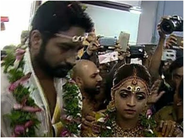 വിവാഹം നീട്ടി നിശ്ചയിച്ചതിന് പിന്നില്‍