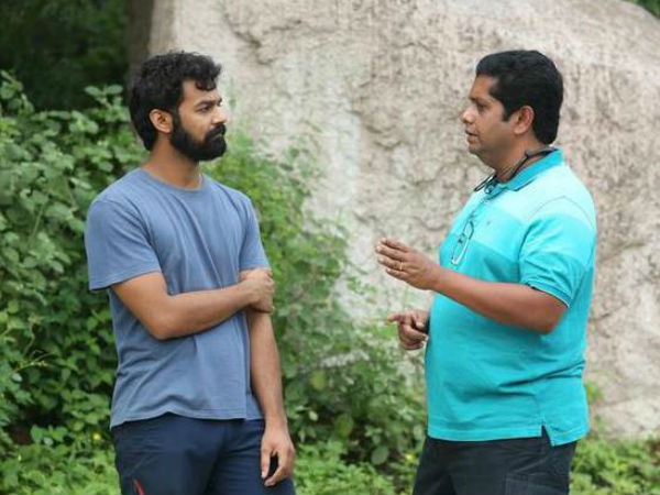 ജീത്തുവും പ്രണവും