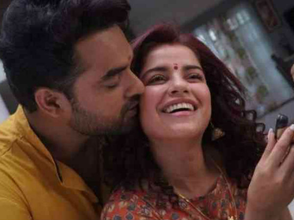 പിയ ബാജ്‌പേയിയ്ക്കൊപ്പം