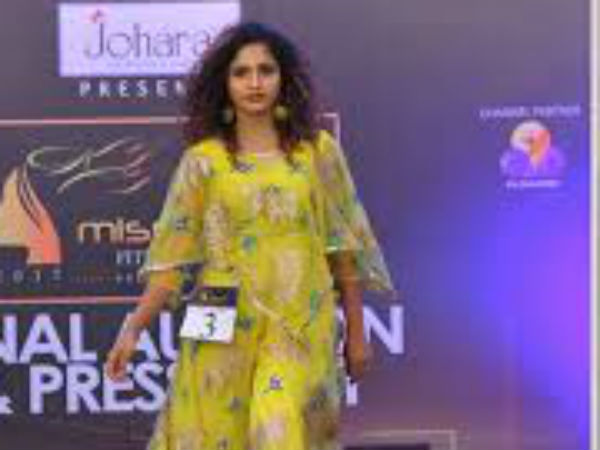  പുള്ളിക്കാരി സ്റ്റാറാണ്