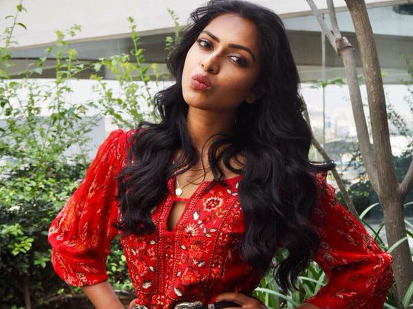 വീണ്ടും തമിഴിലേക്ക്