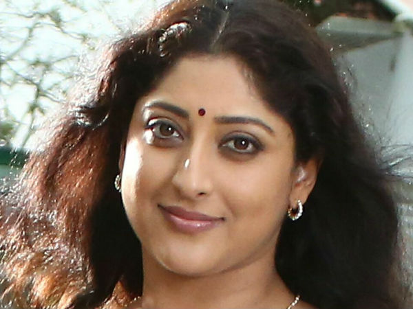 എന്തോ നേടണം