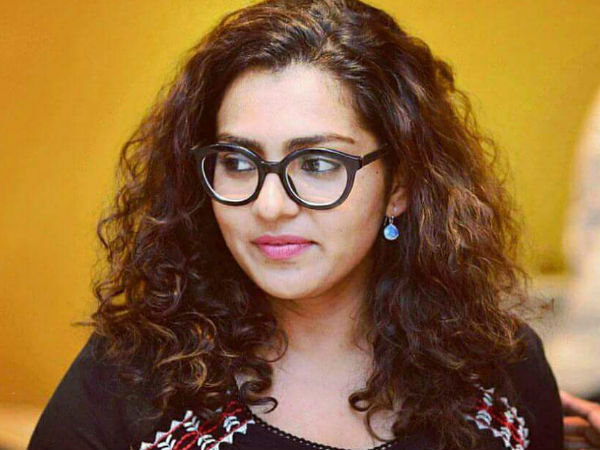 ഫിറ്റ്‌നസ്സും ഡയറ്റുമൊന്നുമില്ലേ