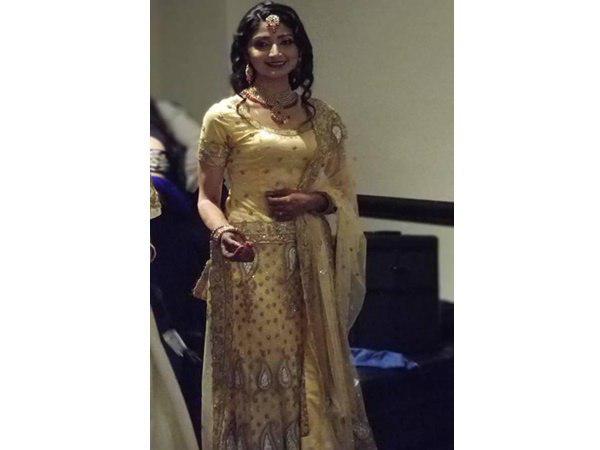 ദിവ്യയുടെ വേഷം