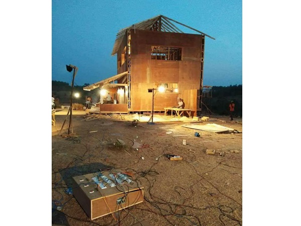 ആക്ഷന്‍ രംഗങ്ങള്‍ നിയന്ത്രിക്കുന്നത്