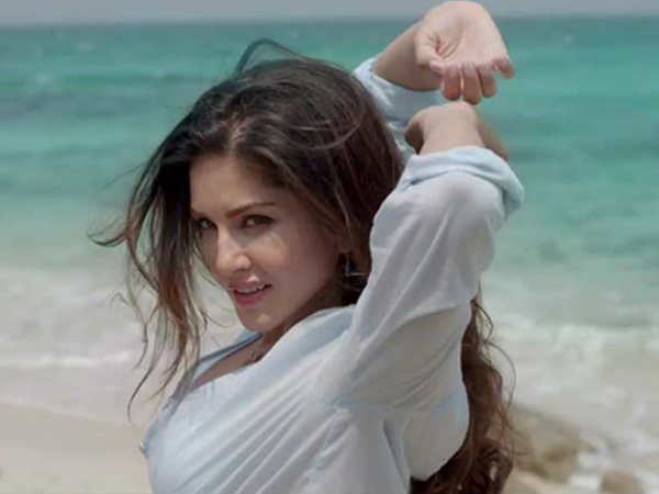 സണ്ണി ലിയോണിനെ ട്രോളി