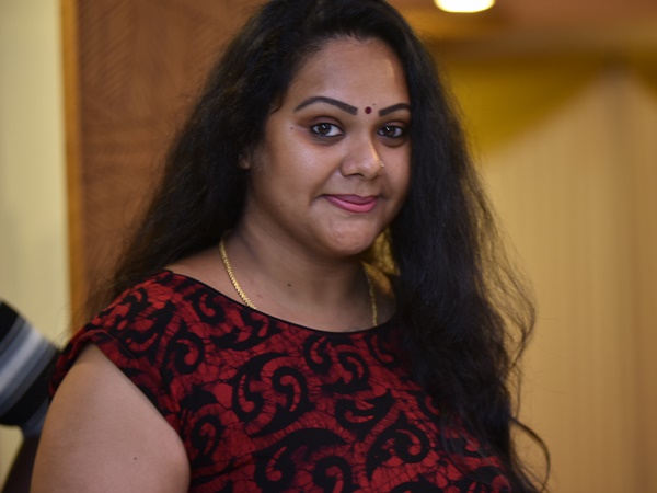  രേഖ രതീഷ്