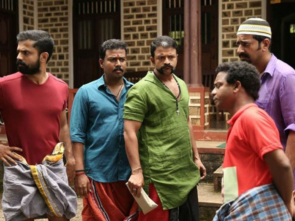  സിനിമയിലെ താരങ്ങള്‍ 