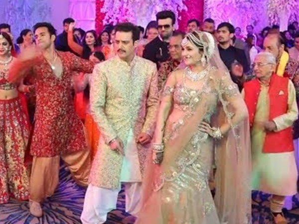 വീർ എന്ന പയ്യന്റെ കല്ല്യാണം അഥവാ കല്ല്യാണക്കഥ: