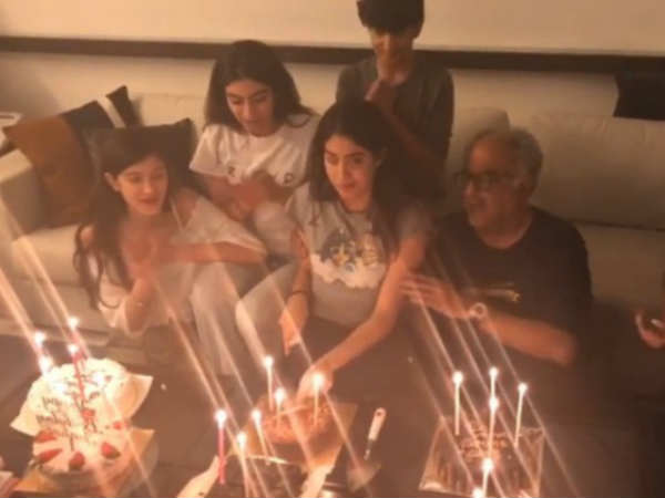  വിമർശനം