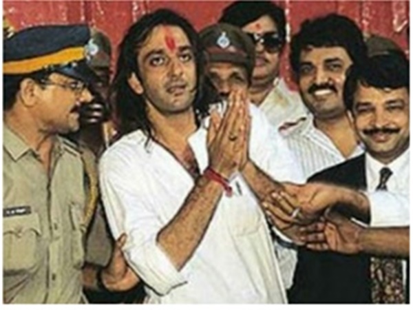 രാമലീലയ്ക്ക് സംഭവിച്ചതു പോലെ ബോളിവുഡിലും!