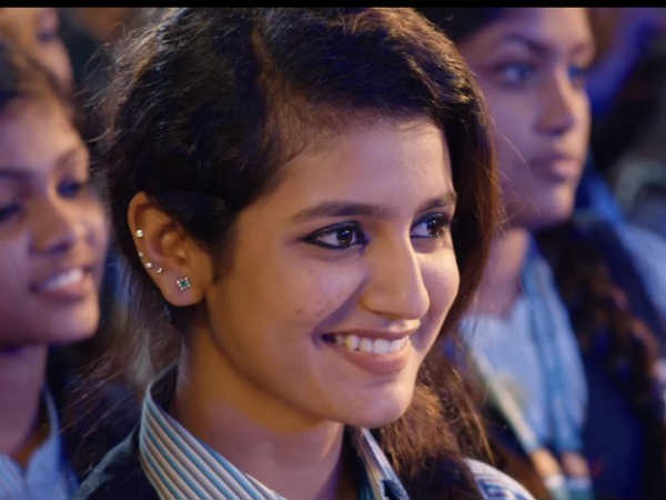 പാട്ട് ഒരു അഡാറ് സംഭവം തന്നെ