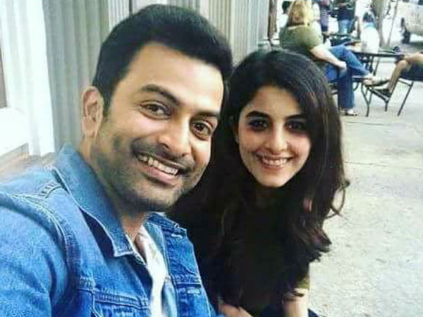 കുടുംബവും ഒപ്പമുണ്ടായിരുന്നു