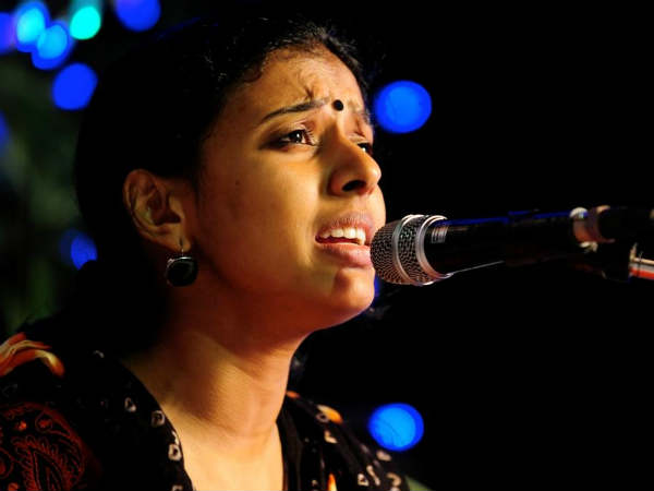 സന്തോഷമായ ജീവിതം