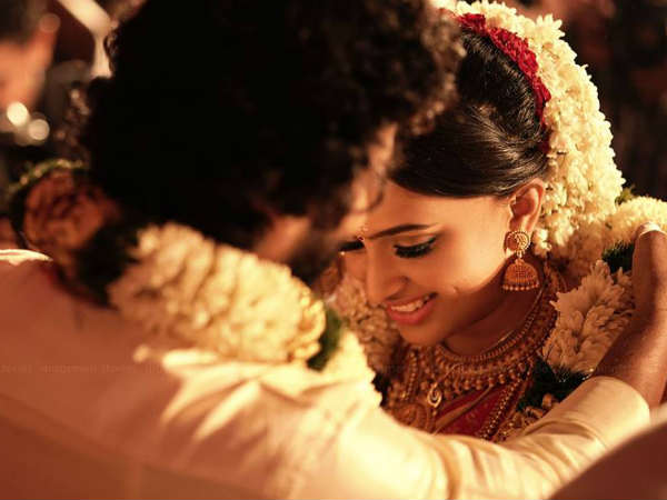 സുഹൃത്തുക്കളെയും വിളിക്കുന്നു