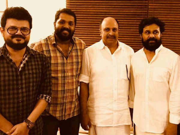 കഥ കേട്ടപ്പോള്‍ വ്യത്യസ്തമായിത്തോന്നി