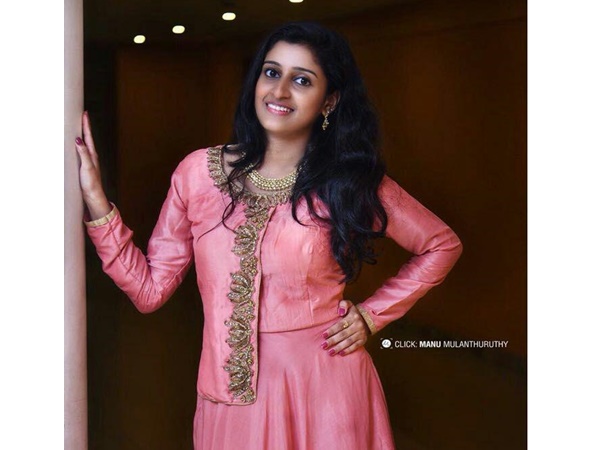 ദുല്‍ഖര്‍ ഫാനാണ്