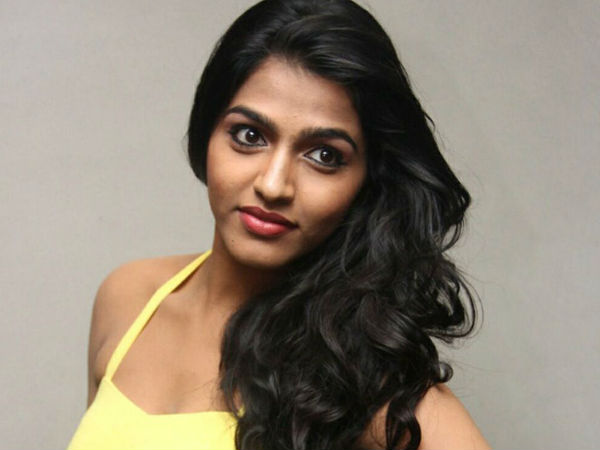 അന്യഭാഷാ താരങ്ങളും വാചാലരാവുന്നു