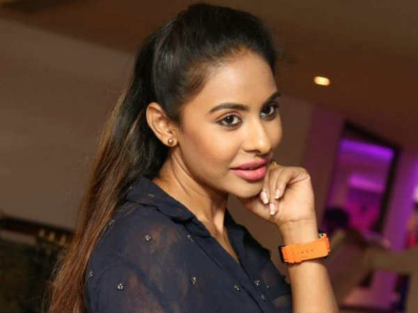  പിന്തുണച്ച് രാംഗോപാൽ വർമ്മ