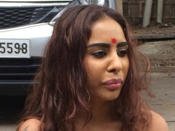  നഗ്ന വീഡിയോകൾ