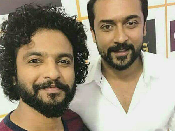 ദുരൈസിങ്കത്തിന്റെ എന്‍ട്രി