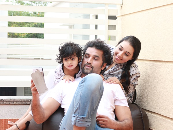 മകനെക്കുറിച്ച്? കുടുംബം?