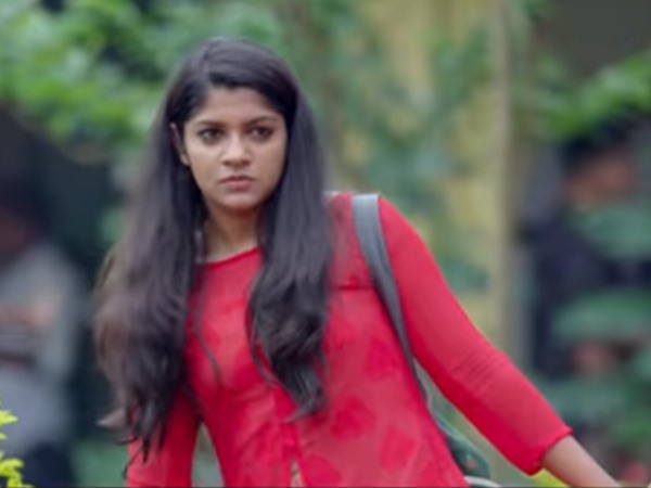 കാമുകിയായി അപര്‍ണ