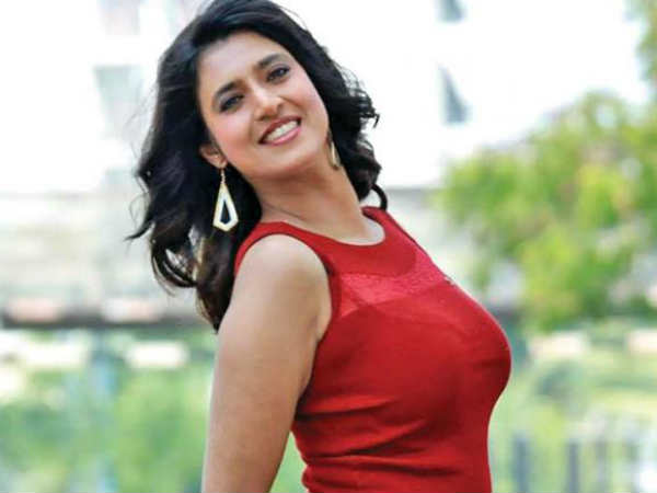 ഹോട്ടലിലേയ്ക്ക് വിളിച്ചു