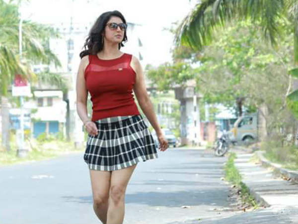 ഗുരുദക്ഷിണയായി ശരീരം